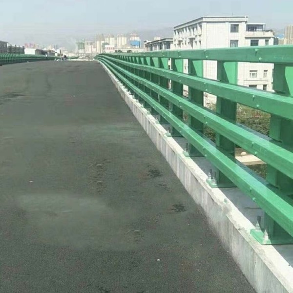 防撞護(hù)欄