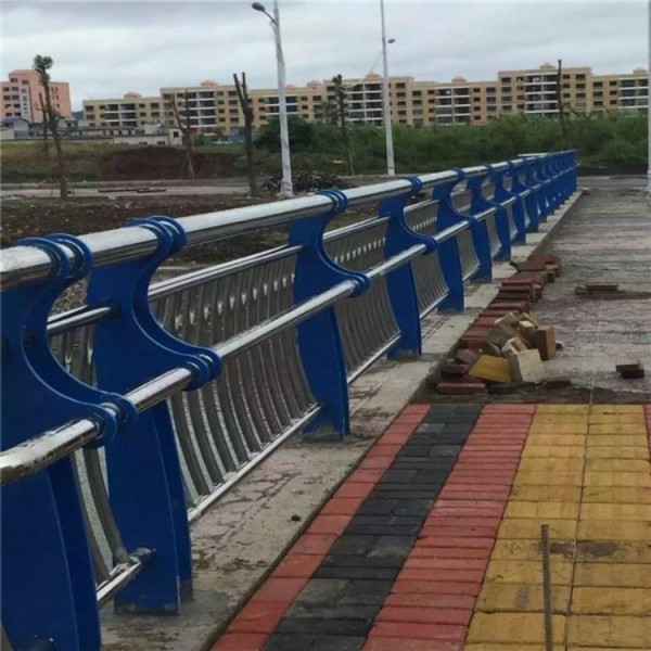 橋梁河道護欄