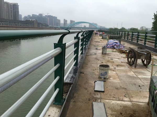 河道燈光護欄